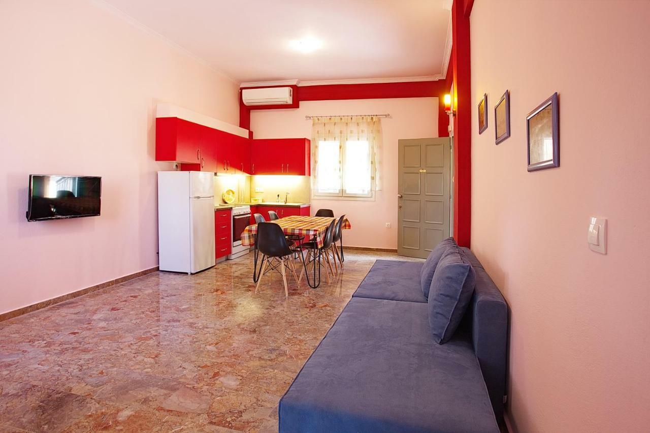 Darmani Spyros Apartments Mantouki Bagian luar foto