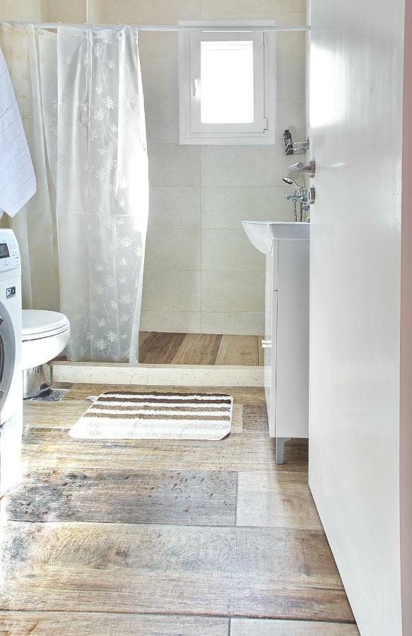 Darmani Spyros Apartments Mantouki Bagian luar foto
