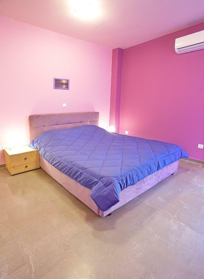 Darmani Spyros Apartments Mantouki Bagian luar foto
